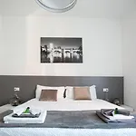 Πανσιόν Dreams In