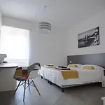 Dreams In Πανσιόν 4*